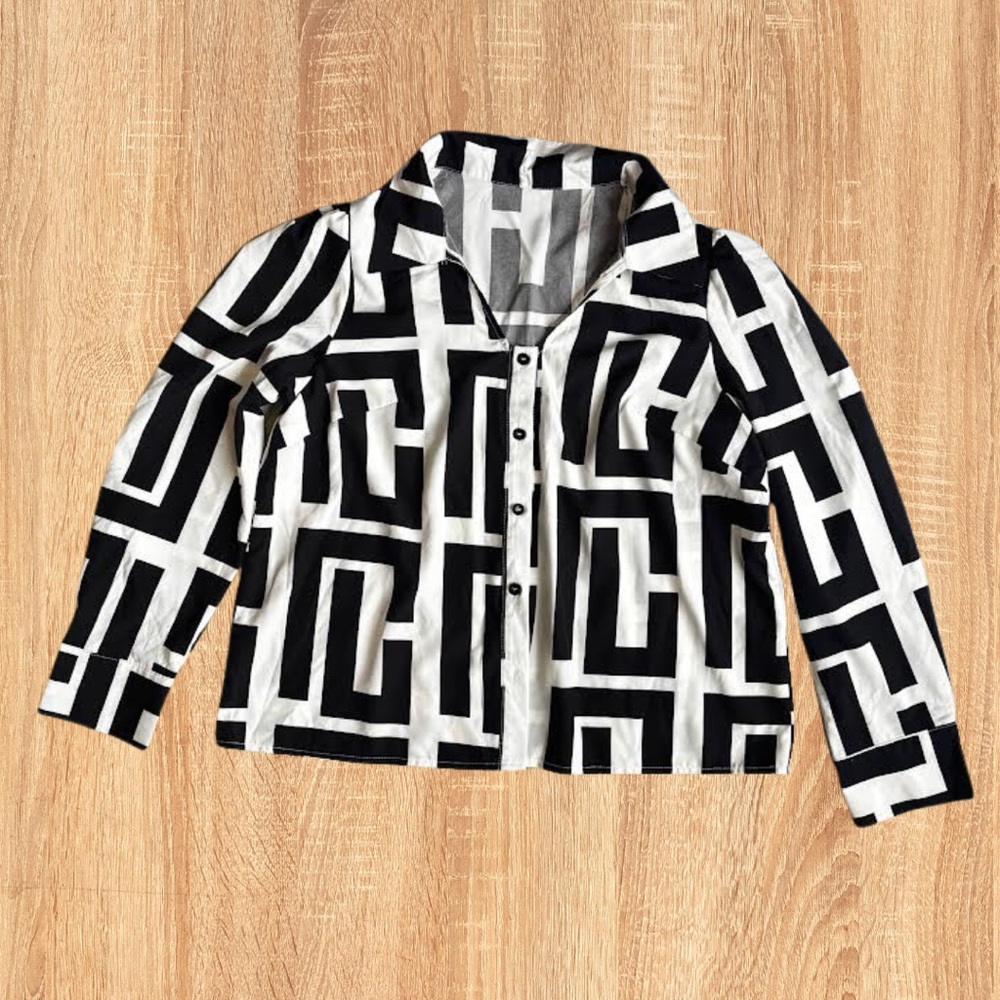 Women’s Black and White Geometric Button-Up Shirt